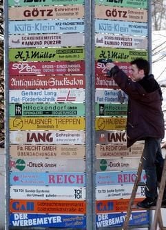 Es muss nicht unbedingt eine GmbH sein: Für die Gründung einer britischen Limited reicht ein Pfund statt der in Deutschland geforderten 25 000 Euro. (Foto: dpa)