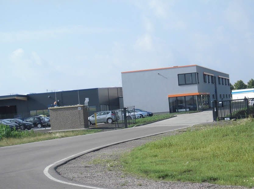 Die Enka Tecnica GmbH hat jetzt ihr neues Domizil im halleschen Gewerbegebiet „Star Park“ bezogen.