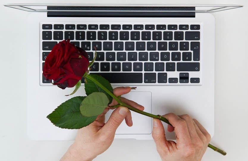 Vielen Singles erscheint das Internet-Dating als letzte Hoffnung.