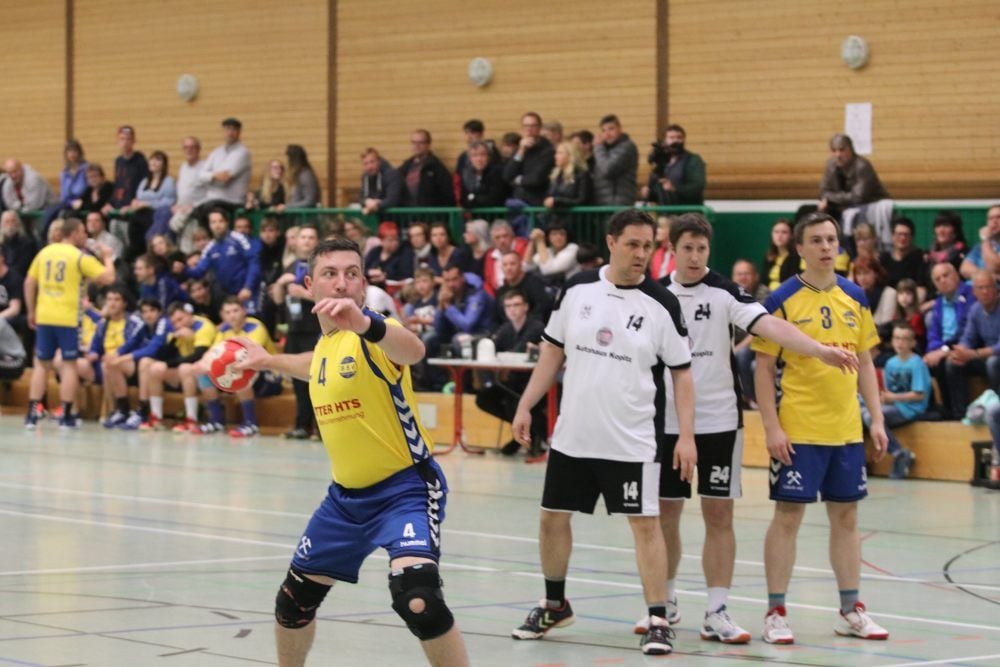 Handball: Die Klostermansfelder wollen im Halbfinale viele Volltreffer landen.
