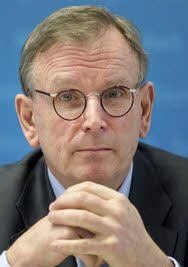 Kay Senius.