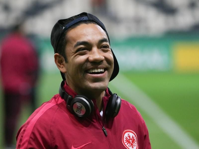 Auch Marco Fabian hofft lauf ein schnelles Comeback bei der Eintracht. Foto: Frank Rumpenhorst