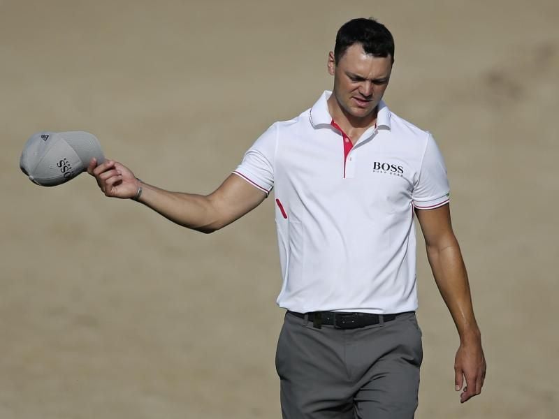 Martin Kaymer muss sein rechtes Handgelenk schonen. Foto: Kamran Jebreili/AP
