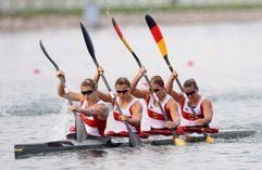 Der deutsch Kajak-Vierer mit Fanny Fischer, Nicole Reinhardt, Katrin Wagner-Augustin und Conny Wassmuth. (Foto: dpa)