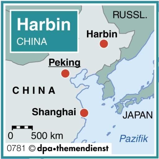 Die Stadt Harbin liegt in Chinas frostigem Norden - ein perfekter Ort für ein Eis-Festival, bei dem Künstler aus Eisblöcken aufwendige Skulpturen anfertigen.