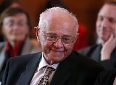 Der polnische Science-Fiction- Schriftsteller Stanislaw Lem ist tot. (Foto: dpa)