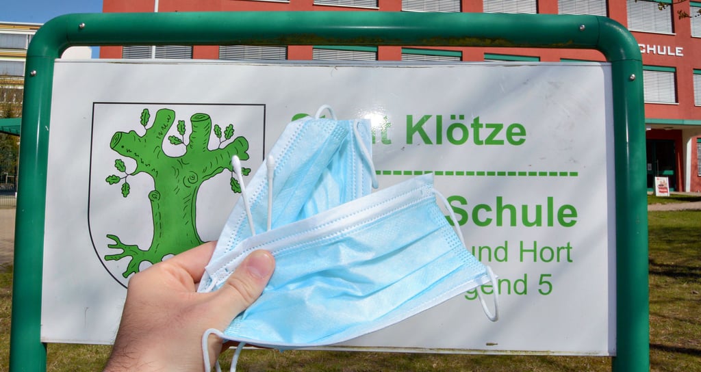 Was ist die Alternative zu Corona-Tests an Schulen? Diese Frage stellt eine Mutter aus der Stadt Klötze den Kritikern der Maßnahmen. In der Einheitsgemeinde schlägt das Thema seit einigen Tagen hohe Wellen.