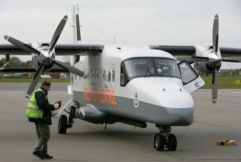 Die Marine bietet ein Überwachungsflugzeug vom Typ Dornier 228 im Internet zur Versteigerung an. (ARCHIVFOTO: DPA)