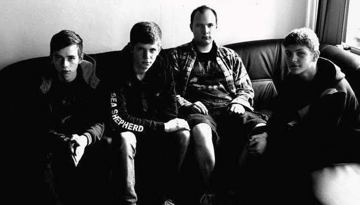 Die vier Nachwuchsmusiker der Ascherslebener Schülerband „Throwback“ haben sich für die RegioFinalTour im Wettbewerb SchoolJam qualifiziert.