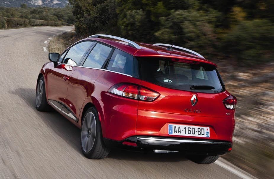 Mit sportlich-dynamischen Proportionen rollt Anfang April der Renault Clio Grandtour an.