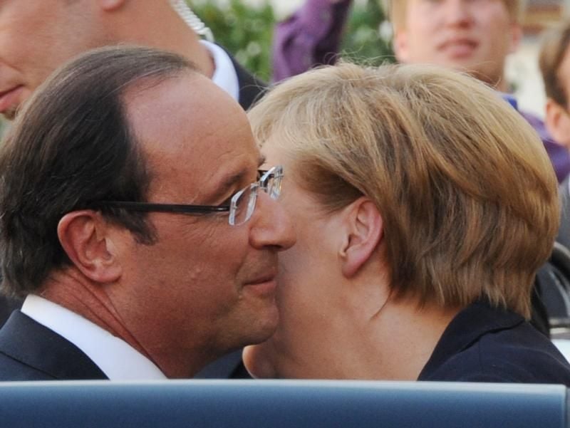 Menschen, die sich gut kennen, begrüßen oder verabschieden sich in Frankreich mit einem „bise“. Je nach Region in Frankreich variiert die Zahl der Küsse.