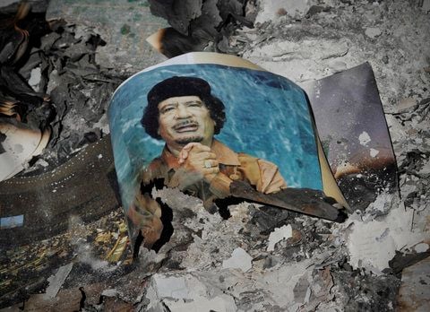 Nach dem Tod des langjährigen libyschen Machthabers Muammar el Gaddafi liegen die genauen Todesumstände weiter im Dunkeln. (FOTO: DAPD)