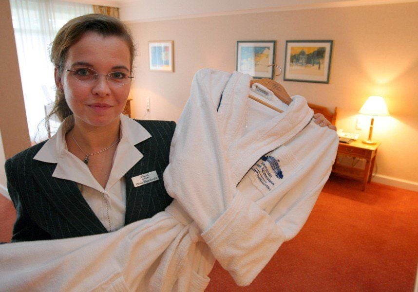 Der Hotel-Bademantel gehört zum begehrten Diebesgut der Gäste.