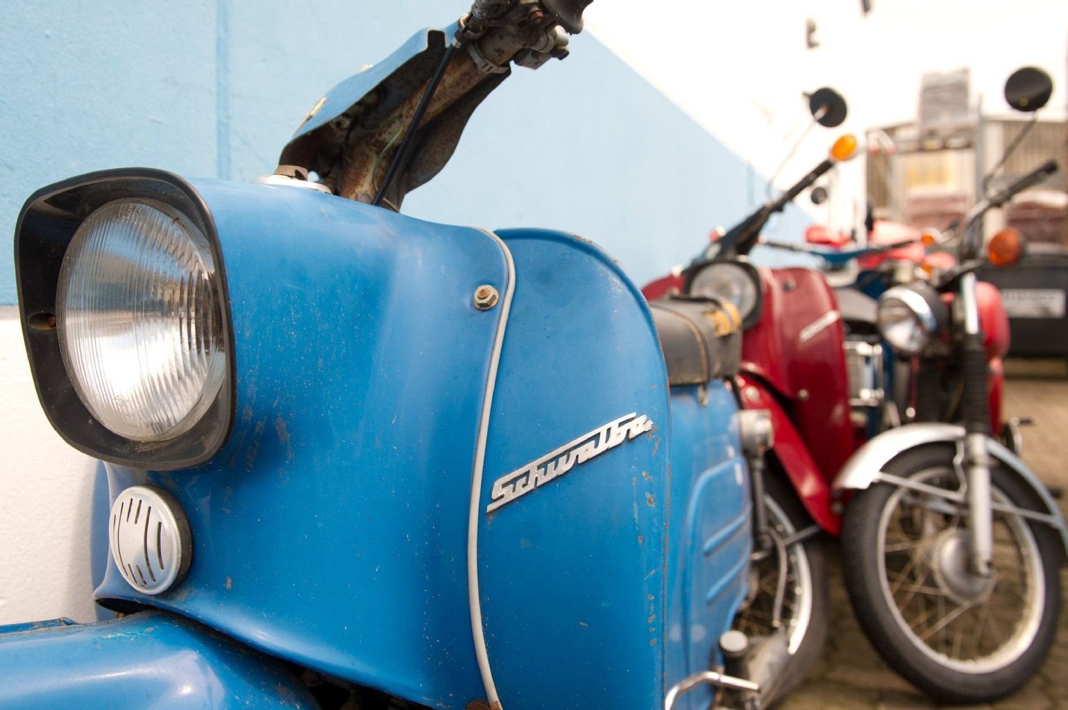 In brehna gibt es eine kleine Ausstellung von DDR-Motorrädern.