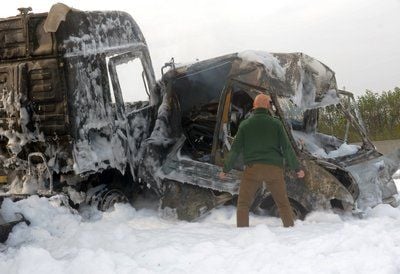 Schwerer Verkehrsunfall auf der Autobahn 4 nahe Stadtroda (FOTO: DPA)