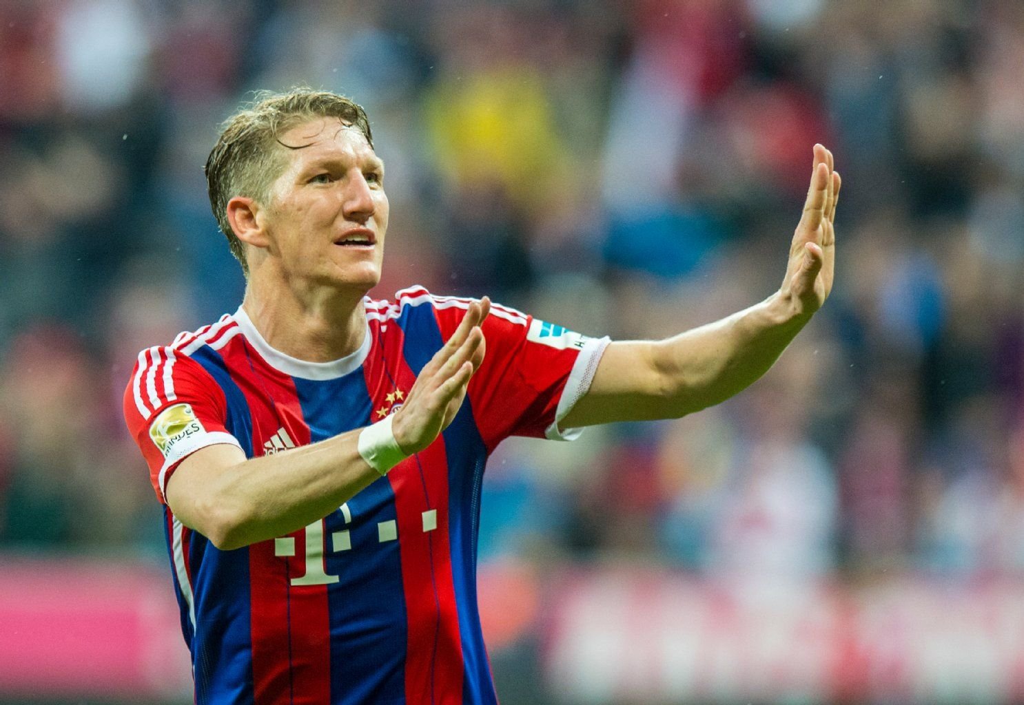 Regisseur im Mittelfeld: Diese Rolle will und wird Bastian Schweinsteiger bei Manchester United einnehmen.