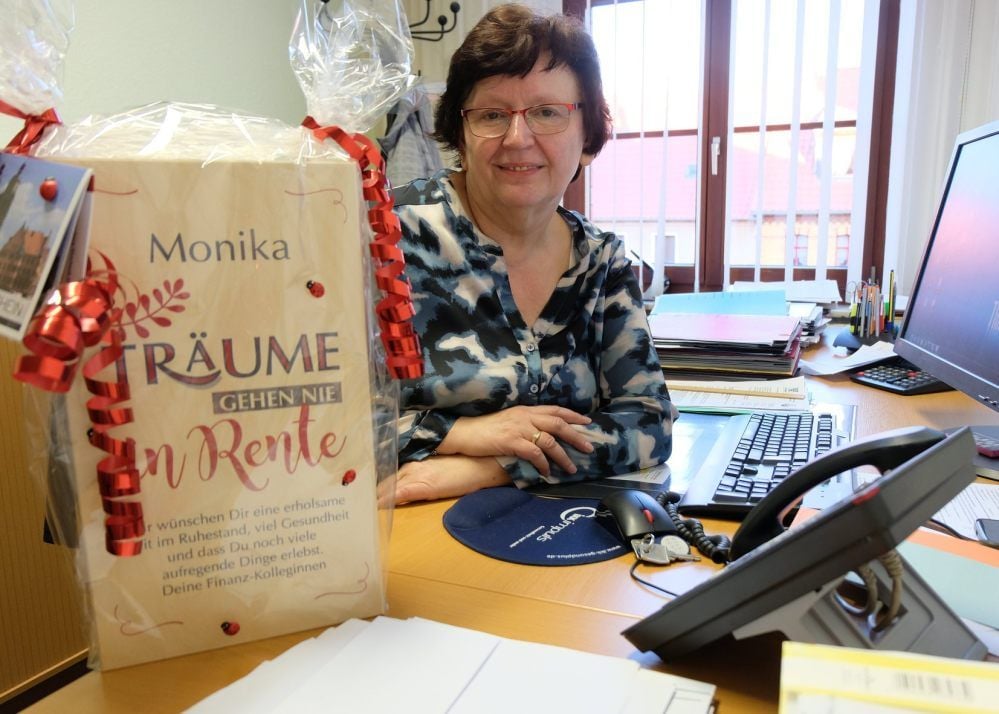 Ihren Schreibtisch im Zahnaer Rathaus hat Monika Hönicke am Freitag geräumt. Bis zur Rente stehen anderthalb Jahre Ruhephase auf dem Plan.
