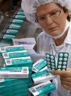Aspirin-Verpackungsanlage bei Bayer Bitterfeld (Foto: dpa)