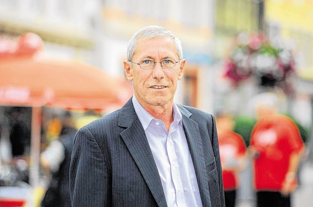 Roland Claus aus Naumburg tritt im Wahlkreis 73 als Direktkandidat der Partei Die Linke an.