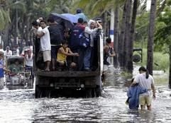 Überflutete Straße bei Malabon/Philippinen. (Foto: dpa)