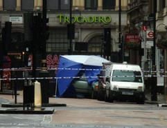 Fast exakt zwei Jahre nach den verheerenden Terroranschlägen in London hat die Polizei eine Autobombe im Herzen der britischen Hauptstadt rechtzeitig entschärfen können. (Foto: dpa)