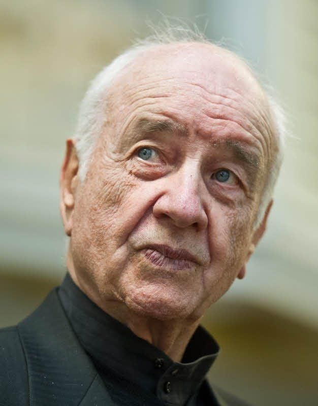 Armin Mueller-Stahl: Ostpreuße, DDR-Bürger, Deutscher mit amerikanischer Staatsbürgerschaft