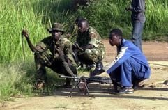 Kämpfer der Organisation «Union der Kongolesischen Patrioten» (UPC) in Bunia (Foto: dpa)