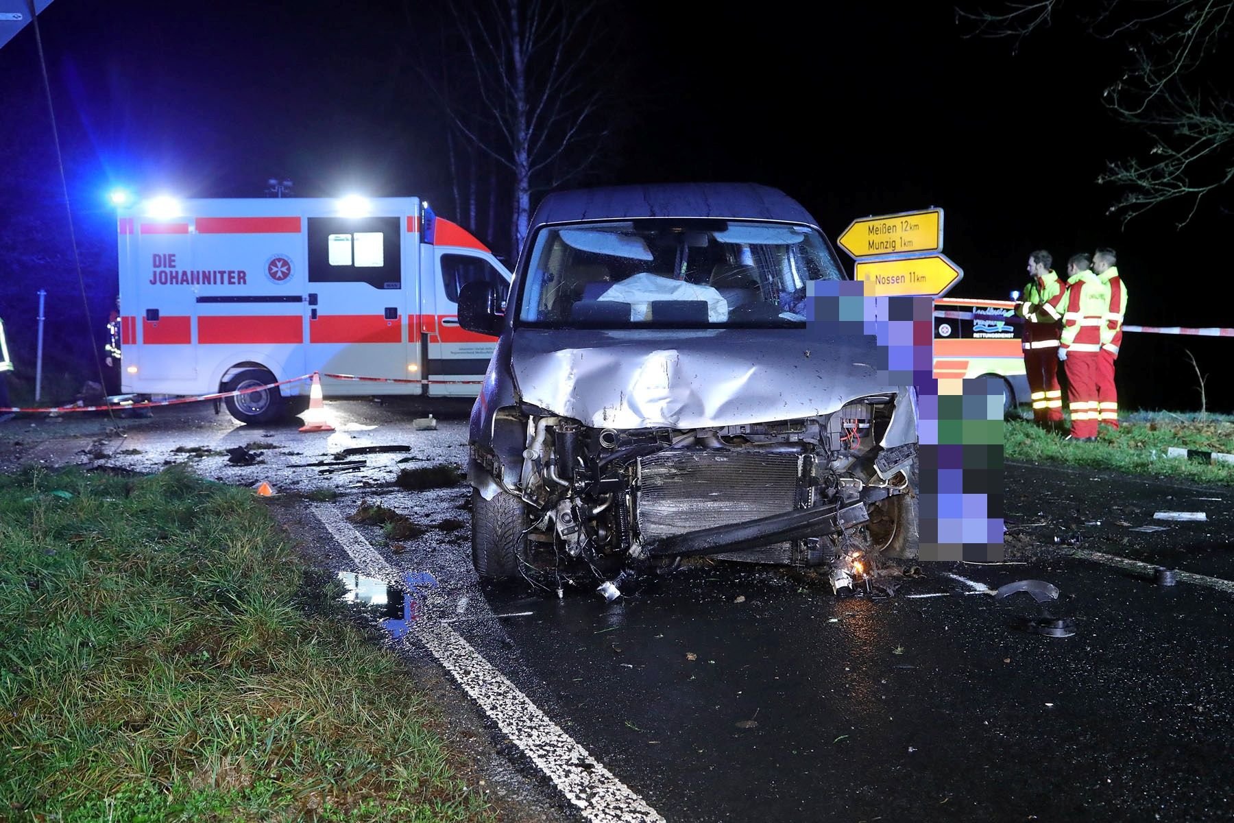 Der Unfallort auf der S 83 zwischen Munzig und Rothschönberg: Der 34 Jahre alte Fahrer verstarb noch an der Unfallstelle.