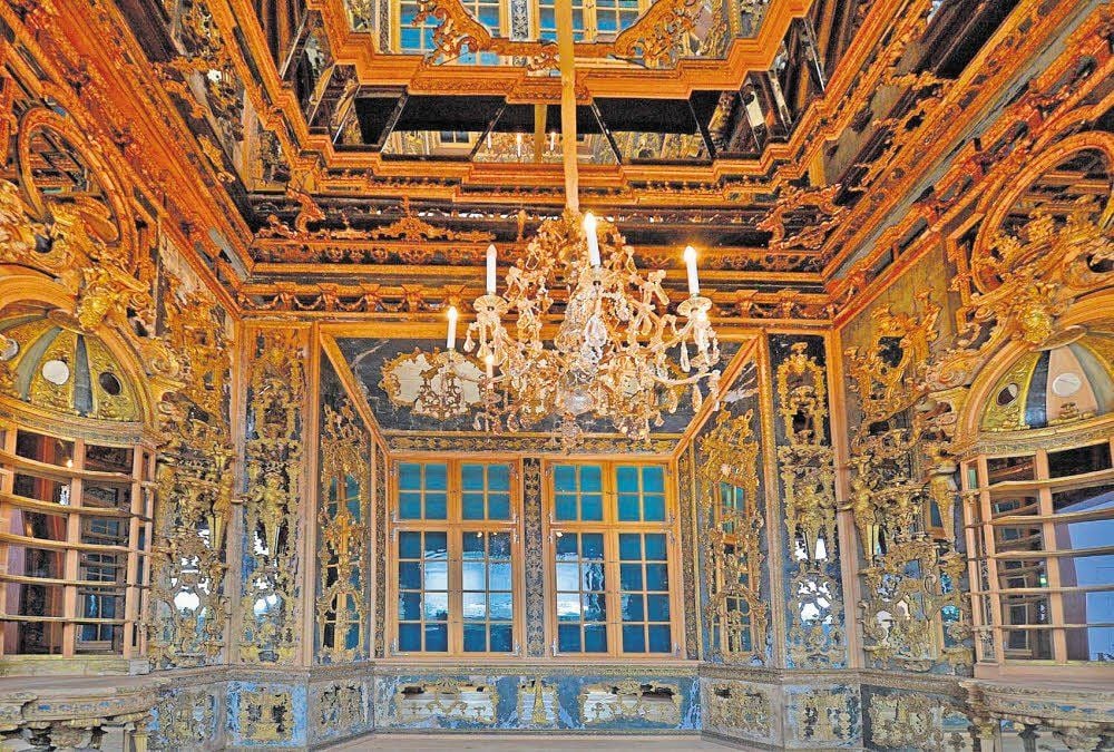 Das Merseburger Spiegelkabinett, aufgestellt im Berliner Bode-Museum