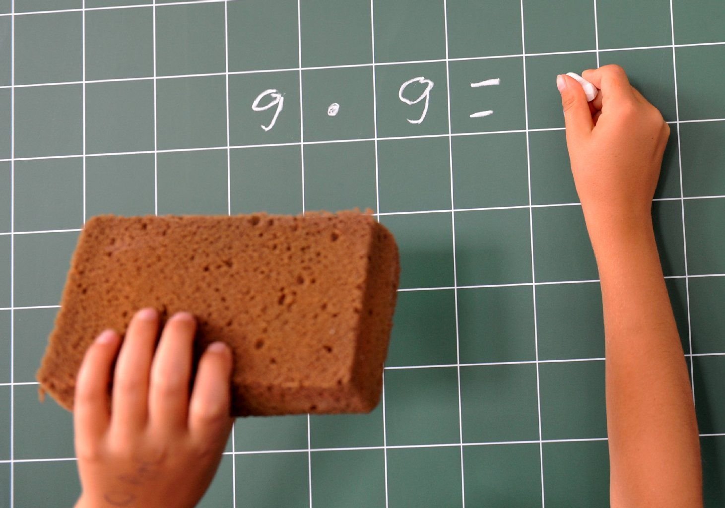 Lesen, schreiben, diskutieren - das medienpädagogische Projekt „Klasse 2.0“ richtet sich an Schüler der achten bis zehnten Klassen aller Schulformen.