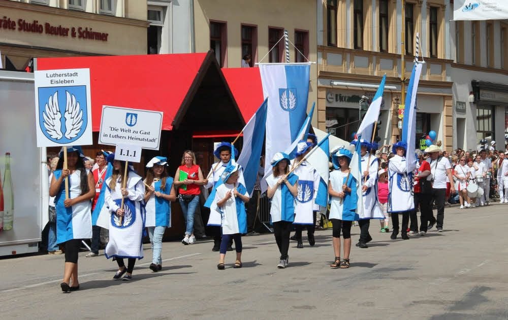 Auf geht’s: In Eisleben läuft der große Festumzug zum Landesfest.