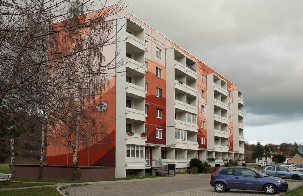 Das Flaggschiff der Wohnungsgenossenschaft wurde farblich neu gestaltet.
