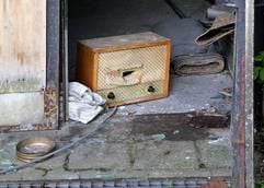 Detail auf dem Gelände des ehemaligen Rundfunks der DDR in der Nalepastraße in Berlin (Archivfoto vom 23.05.2006). (Foto: dpa)