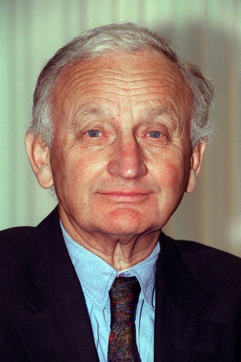 Der Architekt Günter Behnisch, bekannt geworden durch die Konzeption für das Olympiagelände in München und die Gestaltung des neuen Plenarsaals in Bonn. (FOTO: DPA)