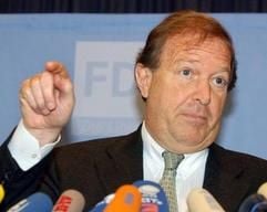 Der FDP-Politiker Günter Rexrodt ist nach Angabender Berliner Universitätsklinik Charité an einem plötzlichen Herztodgestorben. (Foto: dpa)