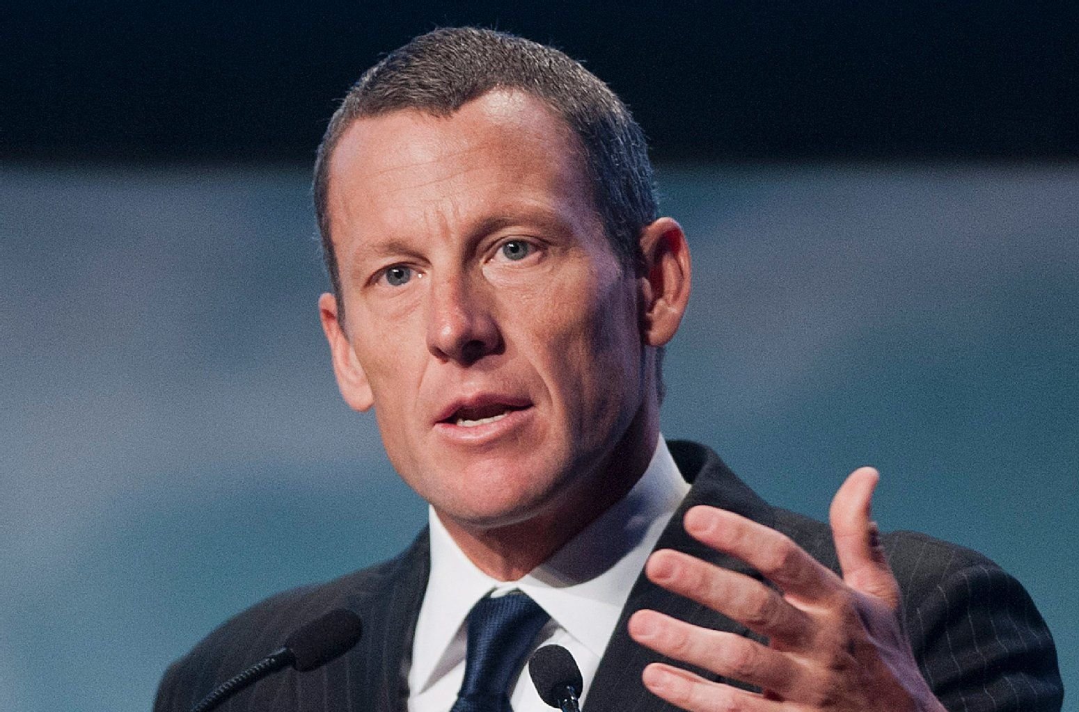 Lance Armstrong muss zahlen.