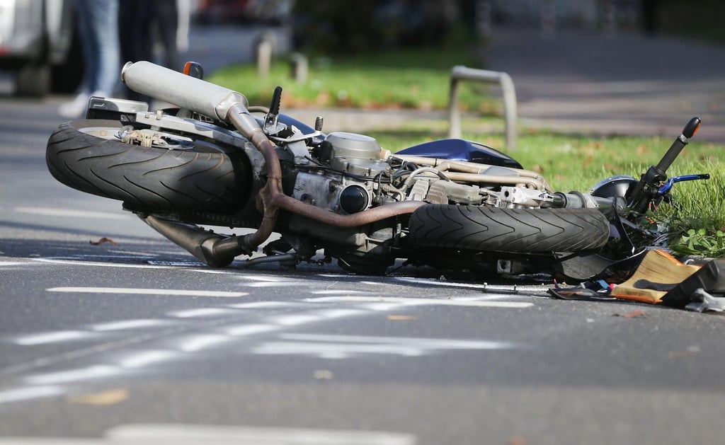 In Jerichow musste ein 34-jähriger Motorradfahrer nach einem Unfall in ein Krankenhaus gebracht werden.