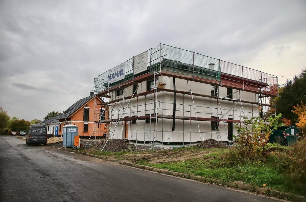 In Mansfeld-Südharz entstehen immer wieder neue Eigenheime - wie hier in der Nordsiedlung in Sangerhausen.
