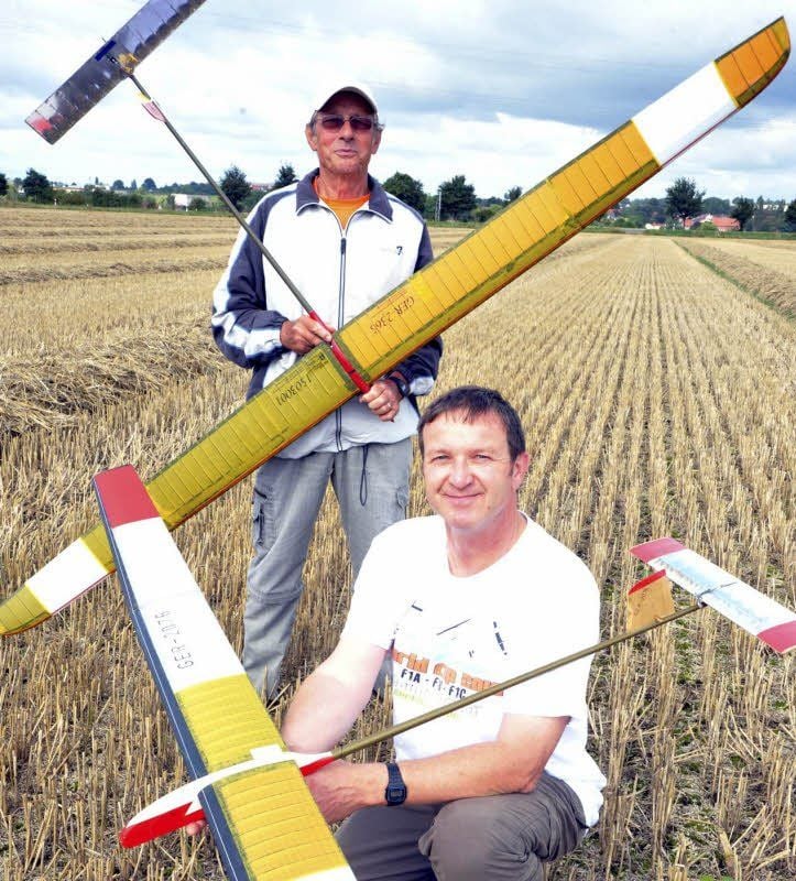 Heinz Schönfeld (stehend) und Uwe Rusch wurden zusammen jüngst Deutsche Vizemeister.