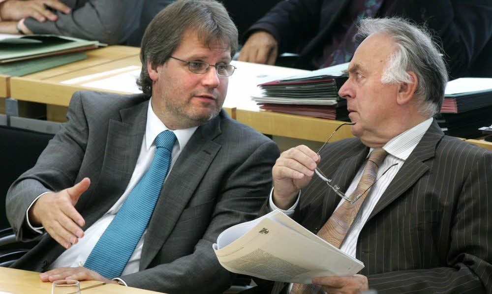 Gemeinsam auf der Regierungsbank: Jens Bullerjahn und Ministerpräsident Wolfgang Böhmer (CDU) im Sommer 2007.