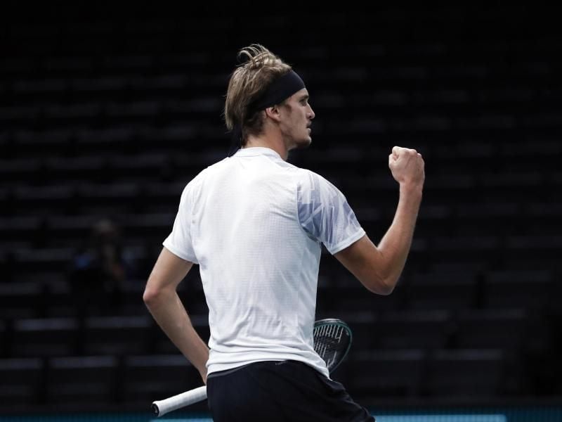 Steht nach dem Sieg über Stan Wawrinka im Halbfinale des Pariser Turniers: Alexander Zverev. Foto: Thibault Camus/AP/dpa