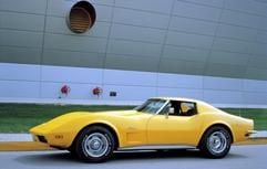 Die Corvette der dritten Generation - hier ein 1973er Modell - erlangte in Deutschland als beliebtes Gefährt von Rotlicht-Größen Berühmtheit. (Foto: dpa)