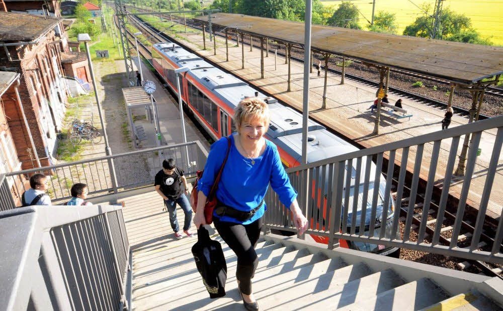 Wer nach Calbe will, muss bald nicht mehr in Calbe-Ost aussteigen. Bald soll ein stadtnäherer Haltepunkt eröffnet werden.