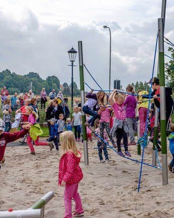 Der neue Spielplatz