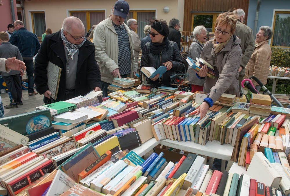 Beliebt wie eh und je: der Flohmarkt zum Jahresfest.