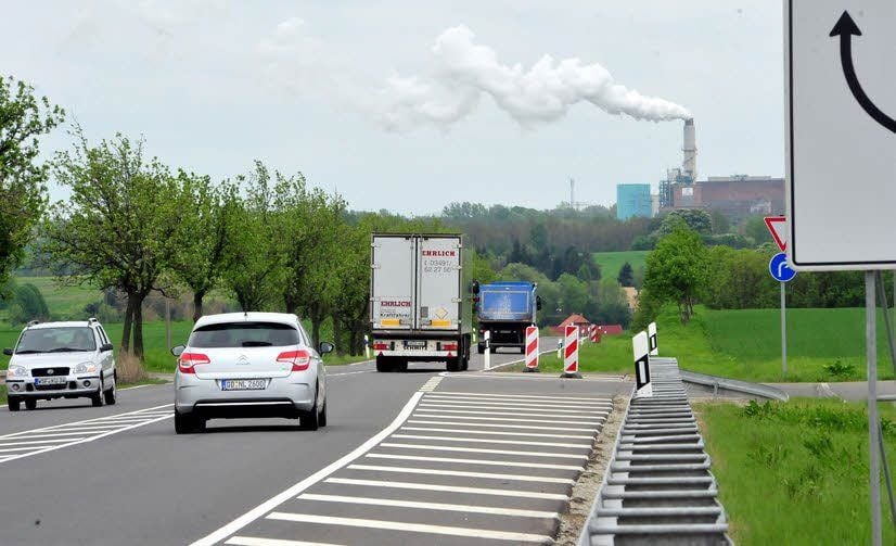Die Bundesstraße 91 zwischen Weißenfels und Zeitz.