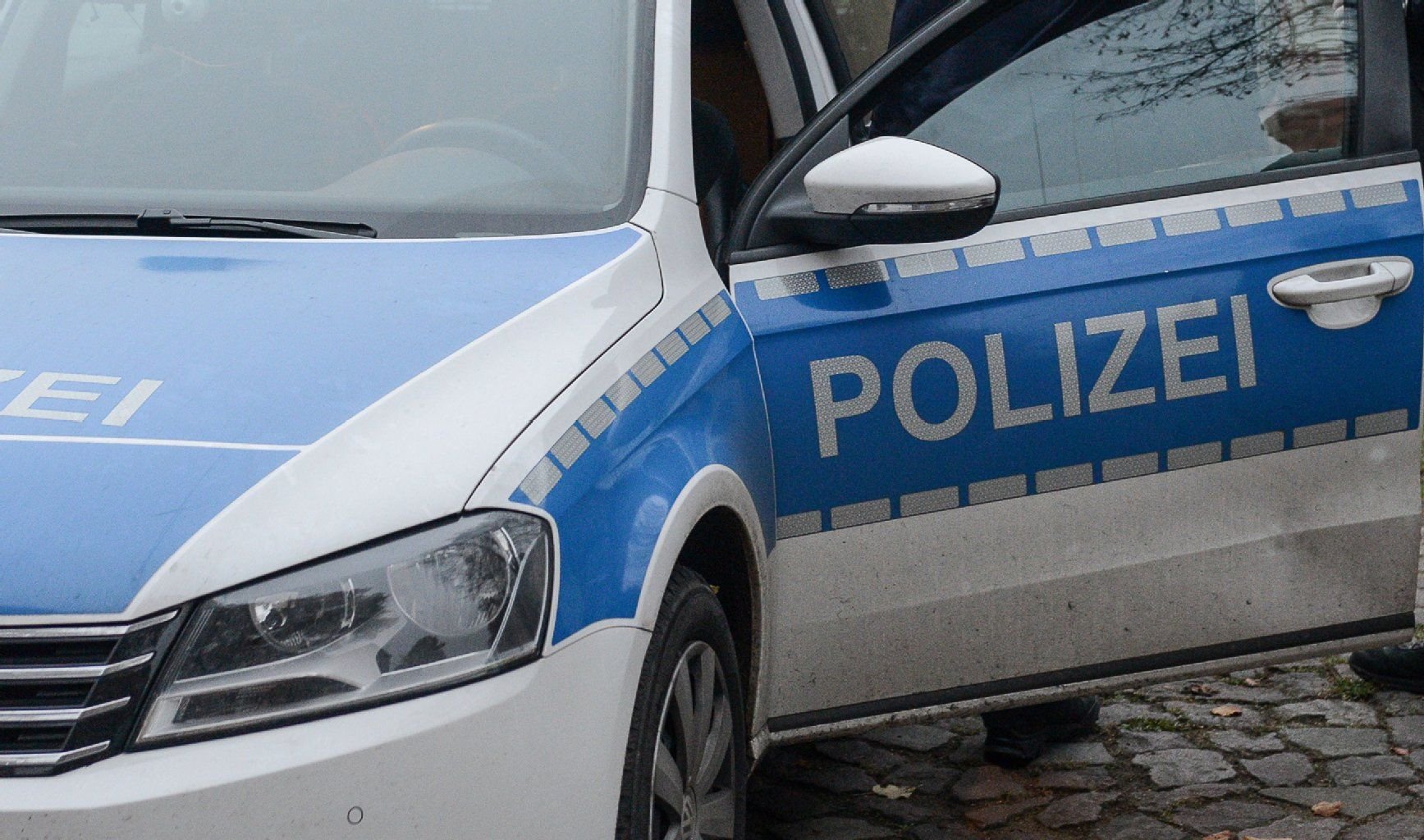Die Polizei ermittelt wegen Verstoß gegen das Betäubungsmittelgesetz.