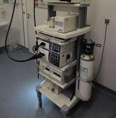 Apparatur mit Kohlendioxidflasche.
