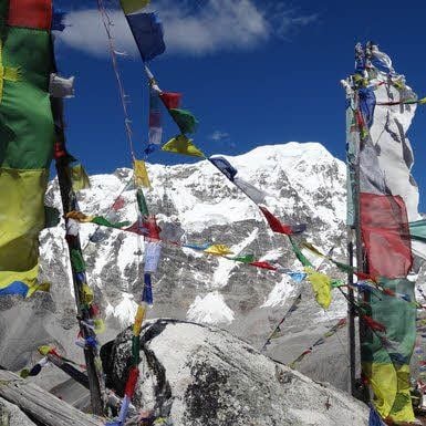 Wimpelketten im Himalaya