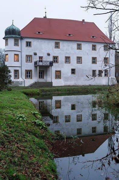 Franz Pacher von Theinburg hat das Schloss Frankleben 2007 gekauft.